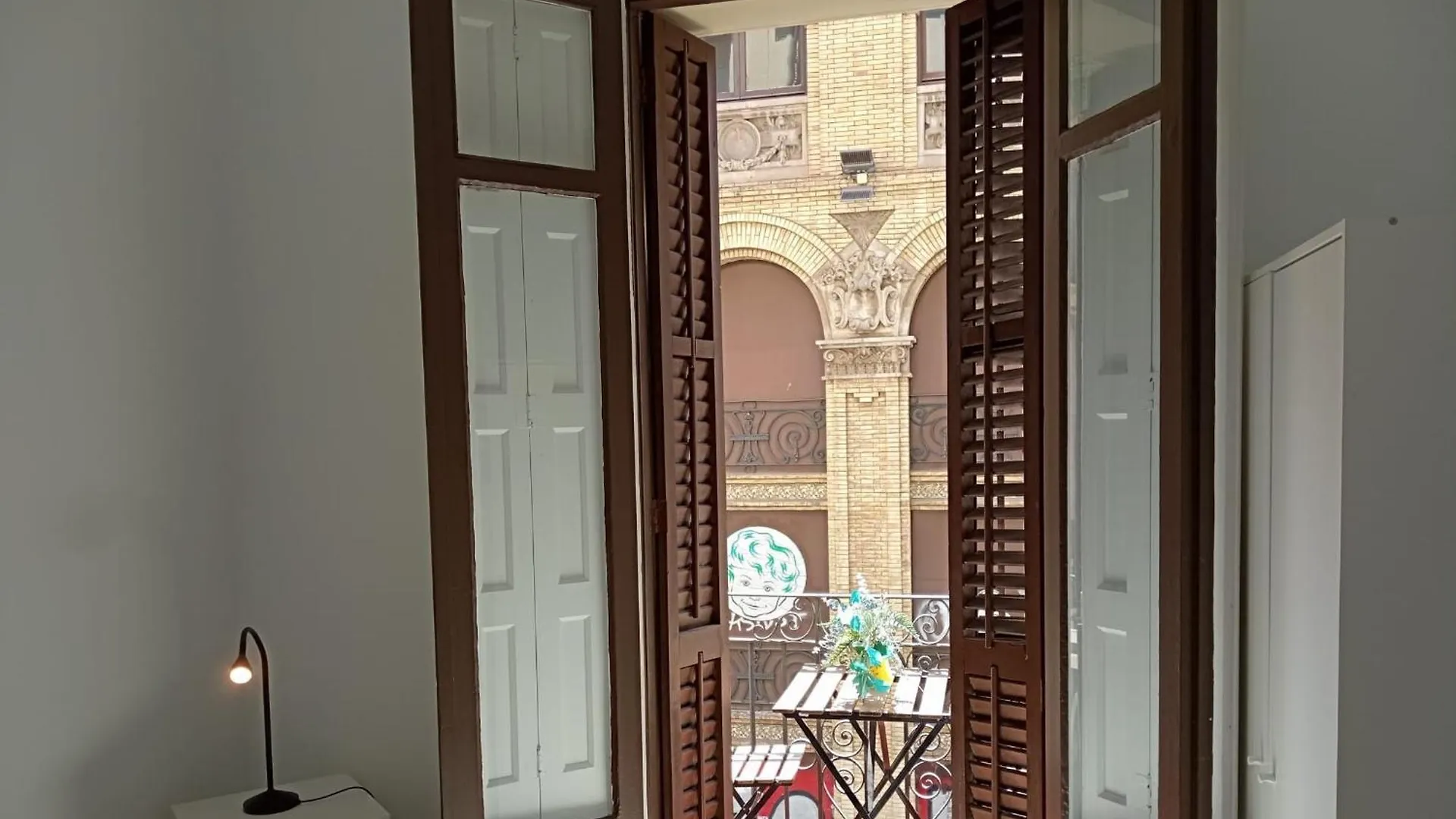 Amat Private Rooms Near Plaza Universitat Barcelona Španělsko